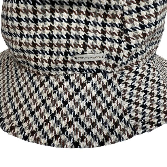 Steve Madden Plaid Houndstooth Bucket Hat - Picture 7 of 10